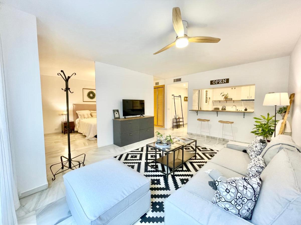 Rs 16 Studio Center Of Marbella By Eaw Homes Bagian luar foto